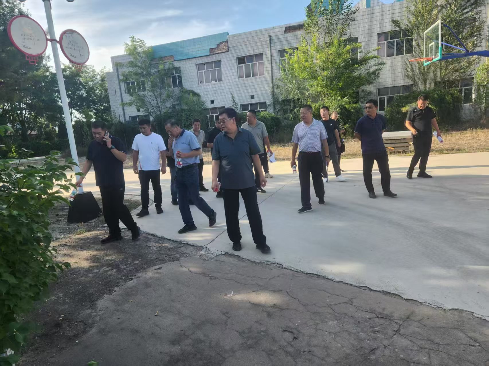 金昌市塑胶地面混合型塑胶跑道 - 价格